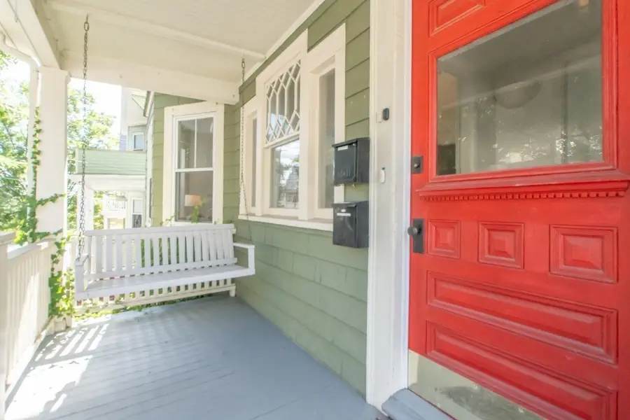 88 Bartlett St #1, Somerville, MA 02145 - #2