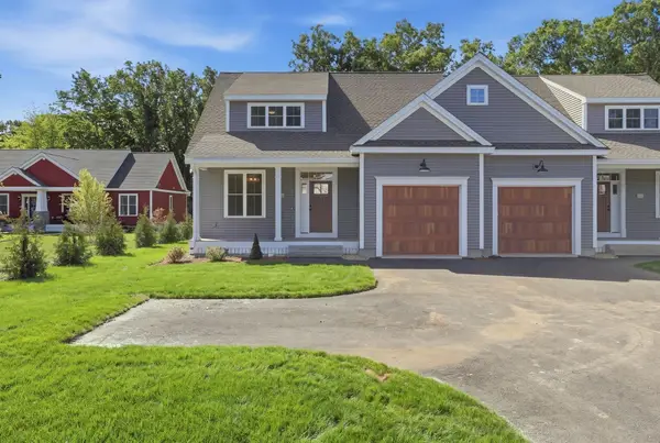 35 Sandy Pond Rd #A, Ayer, MA 01432
