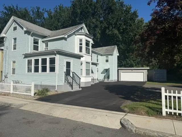5 Sibley Ave, Westfield, MA 01085 - #1