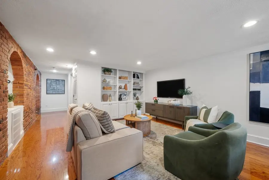 2 Monument Square #1, Boston, MA 02129 - #3