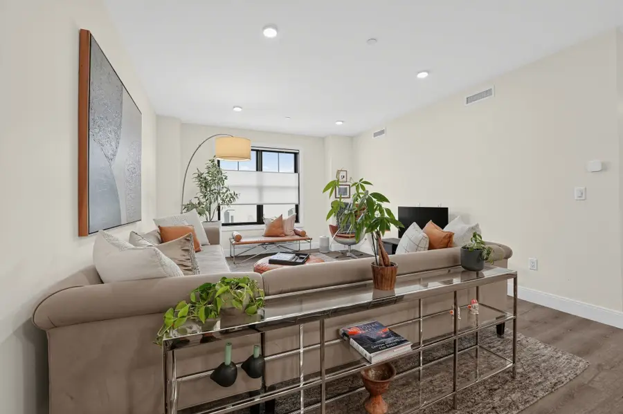 765 E 3rd St #406, Boston, MA 02127 - #2