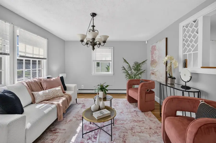 10 Stanton St, Saugus, MA 01906 - #2