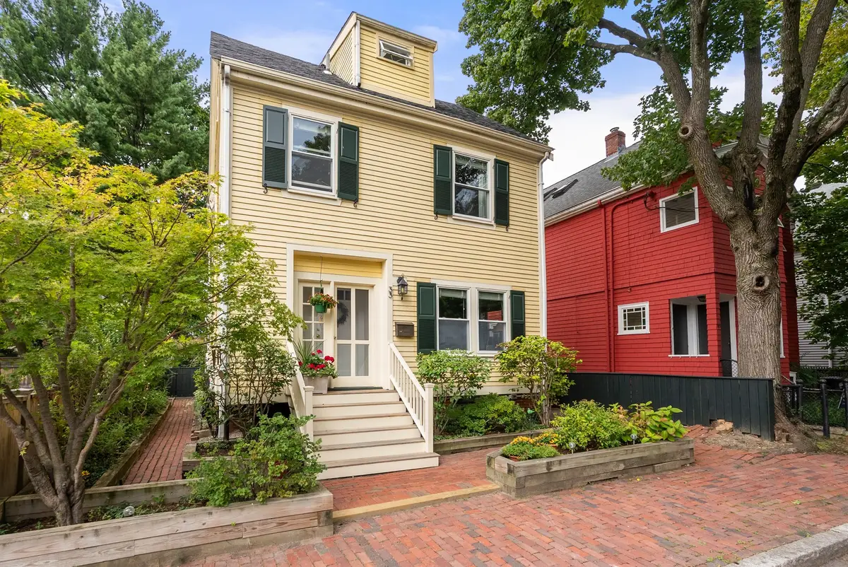 33 Fenno Street, Cambridge, MA 02138 - #1