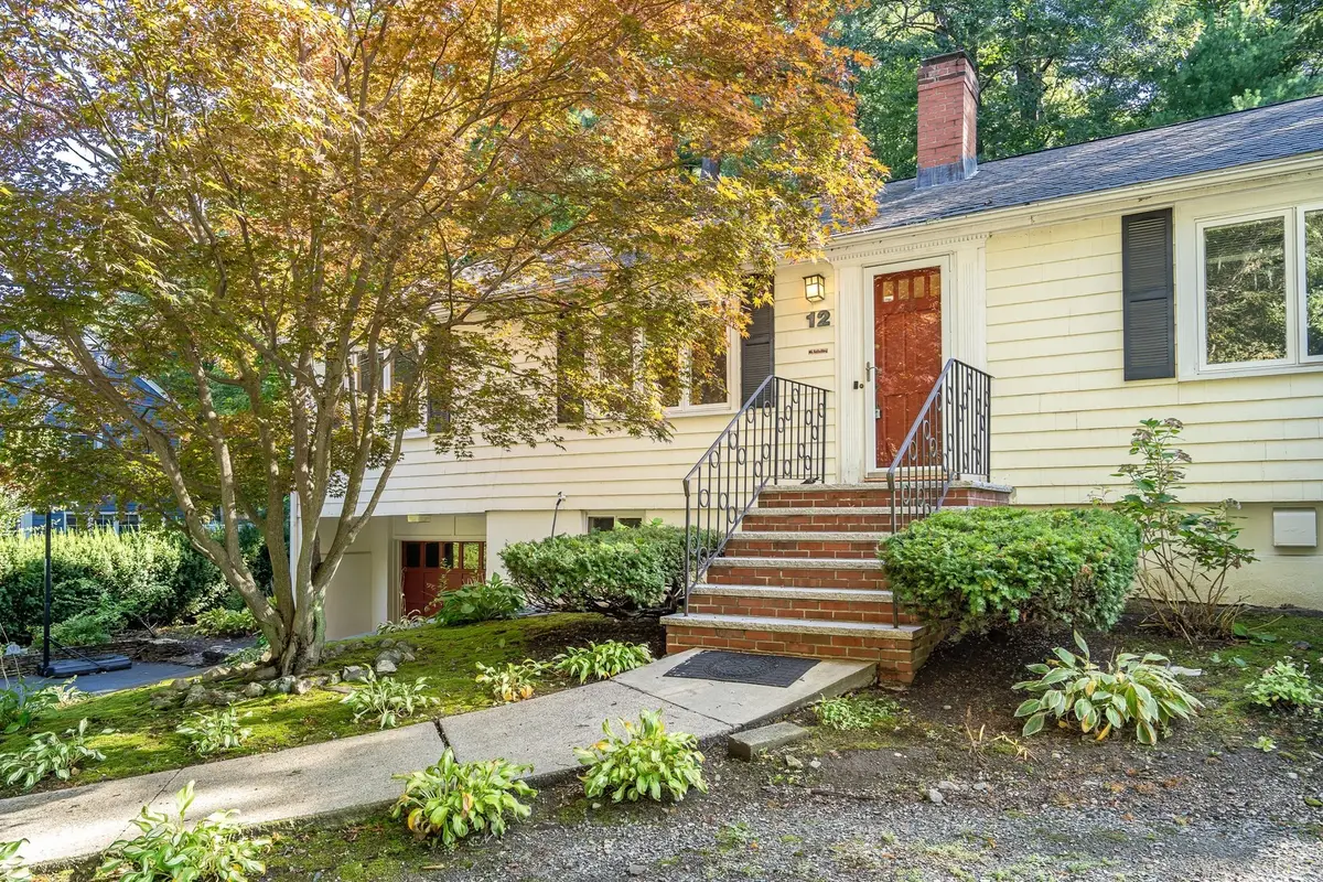 12 Watertown St, Lexington, MA 02421 - #1