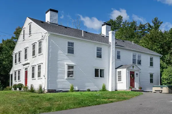 321 Princeton Rd, Sterling, MA 01564