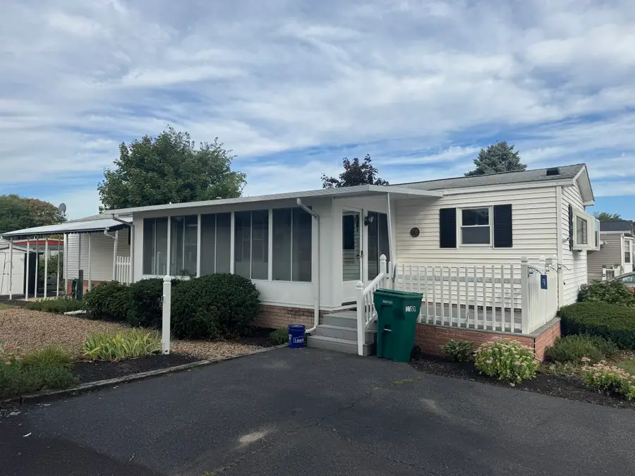 9 Shortway, Plainville, MA 02762 - #3