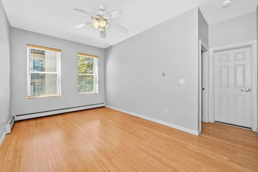 330 Summit Ave #305, Boston, MA 02135 - #2