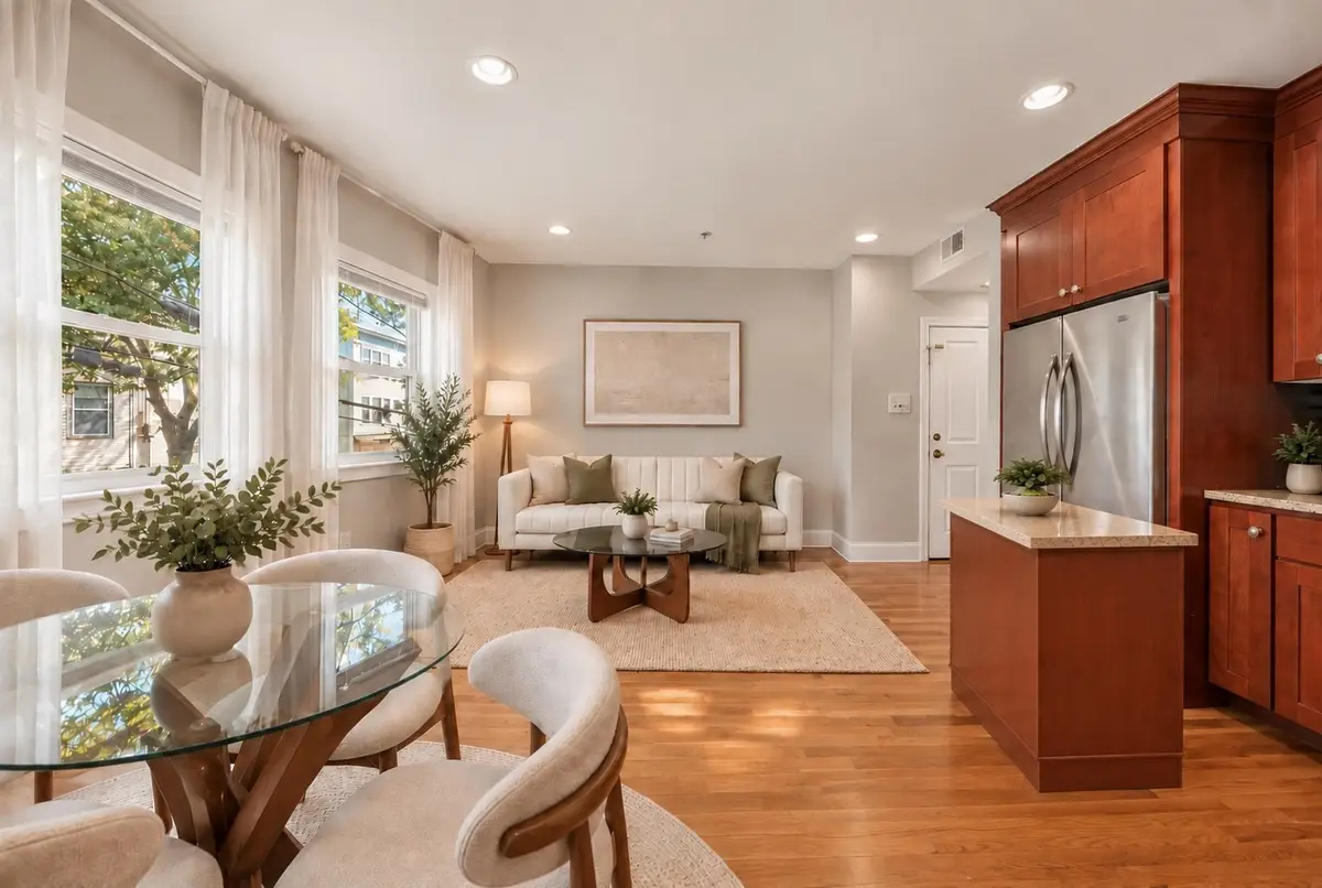 106 Walnut St #4, Somerville, MA 02145 - #1