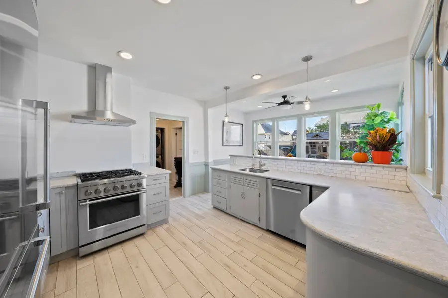118 Merrymount Rd, Quincy, MA 02169 - #3