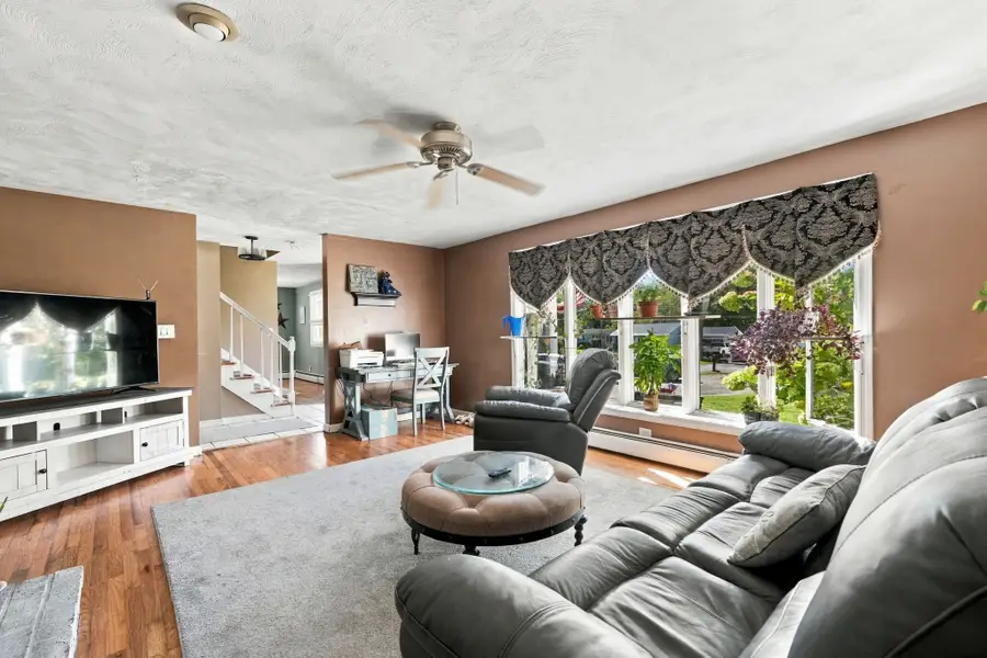 3320 County St, Somerset, MA 02726 - #3