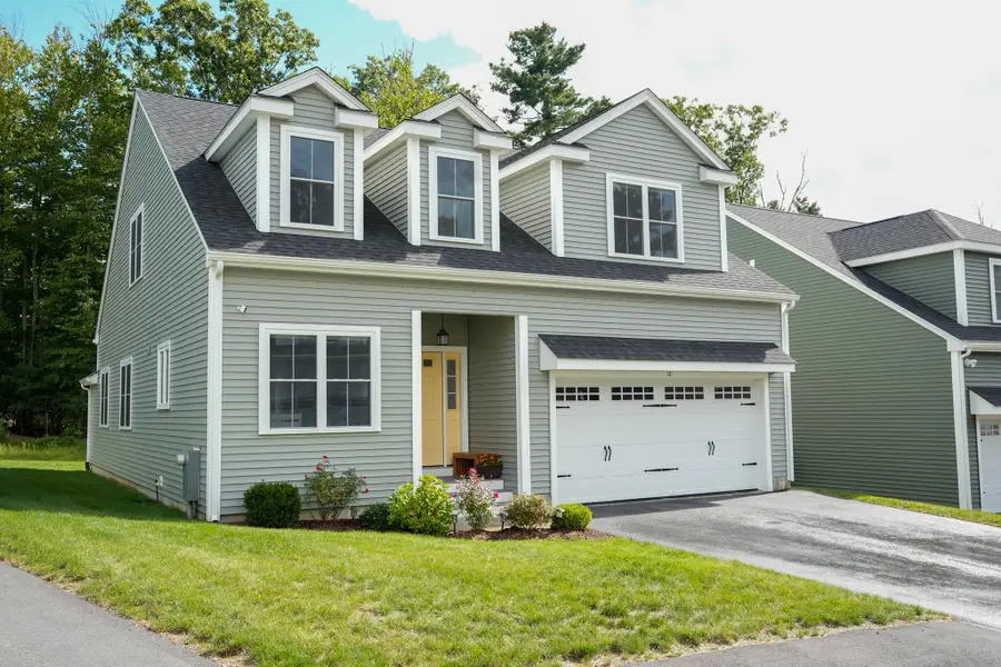 12 Kodiak Ln #12, Milford, MA 01757 - #2