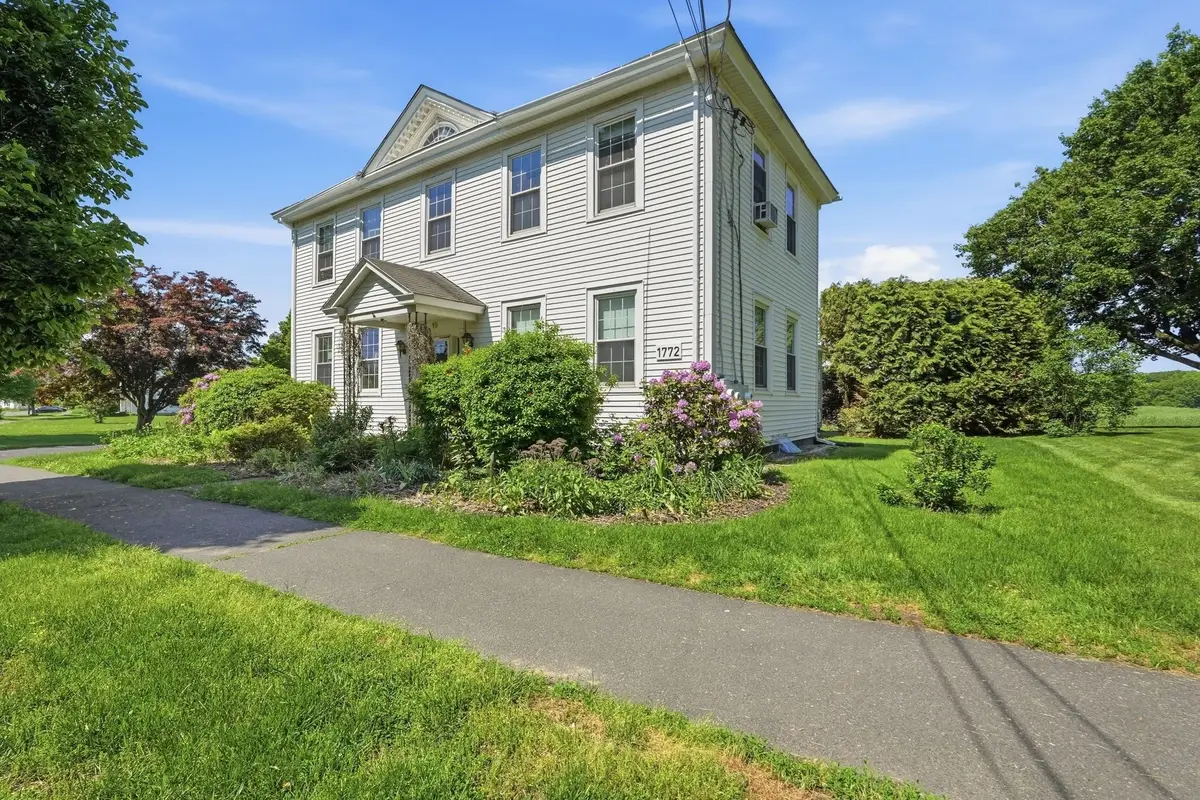 15 Main St, Hatfield, MA 01038 - #1