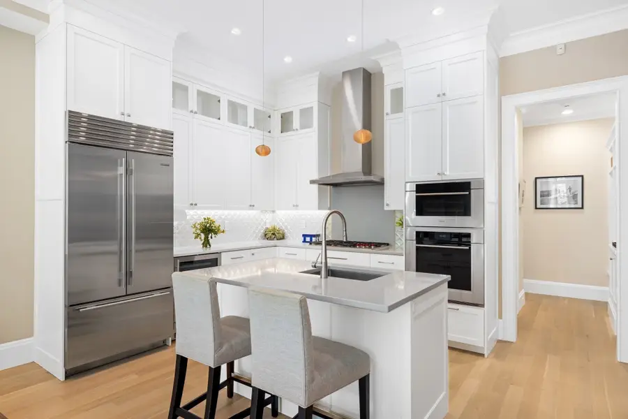 131 St Botolph St #1, Boston, MA 02116 - #2