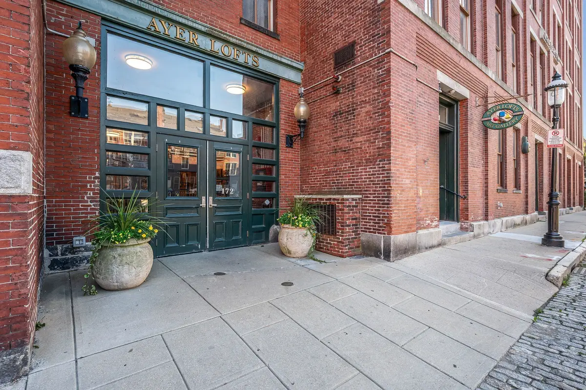 172 Middle St #204, Lowell, MA 01852 - #1