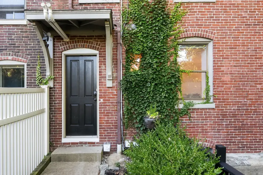 26 Everett St #1, Boston, MA 02130 - #3