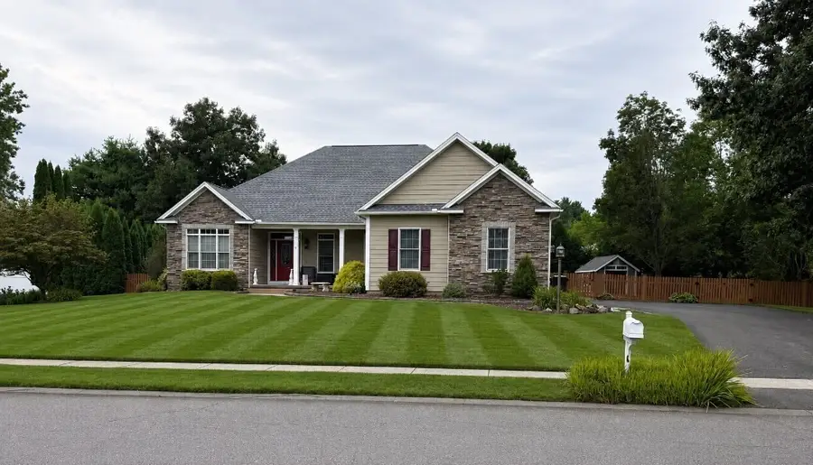 315 Munger Hill Rd, Westfield, MA 01085 - #2