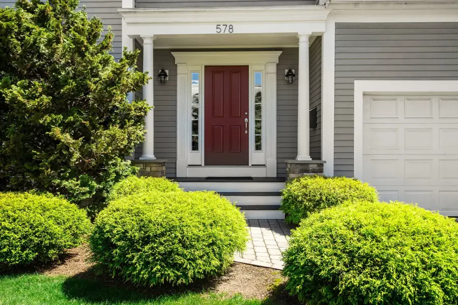 578 Randolph Ave, Milton, MA 02186 - #2
