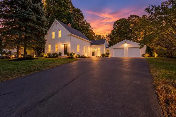 384 Mill St, Gardner, MA 01440
