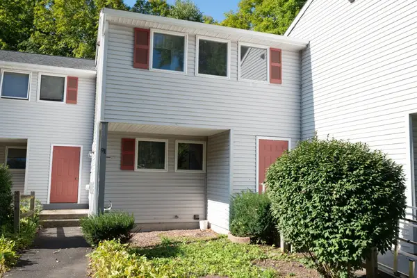 91 Briar Way #91, Greenfield, MA 01301