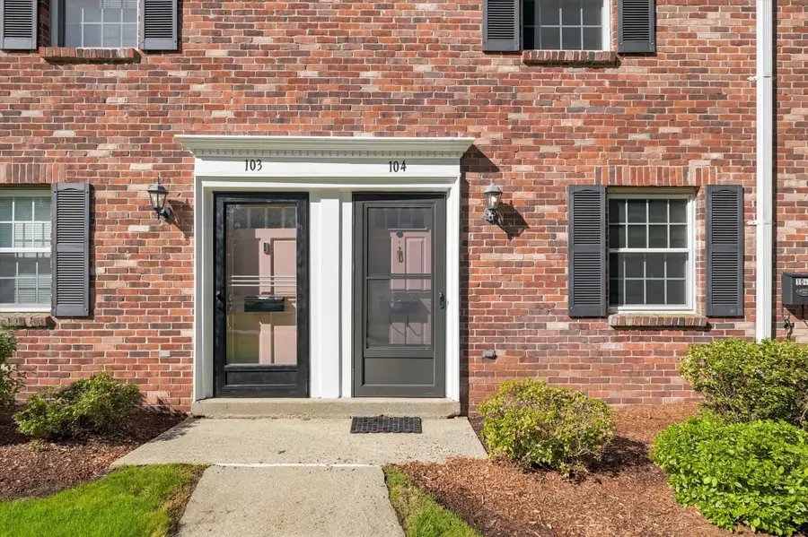 104 Windsor Drive #104, Framingham, MA 01701 - #3