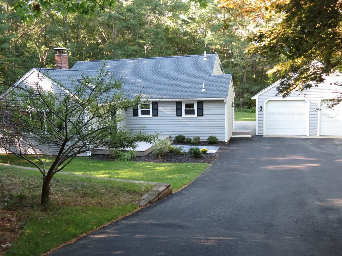 48 Grove St, Plympton, MA 02367 - #1
