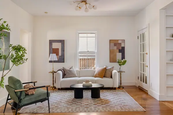 20 Mead St #1, Cambridge, MA 02140
