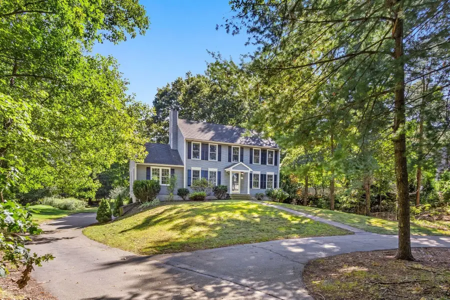 23 Oak St, Medway, MA 02053 - #2