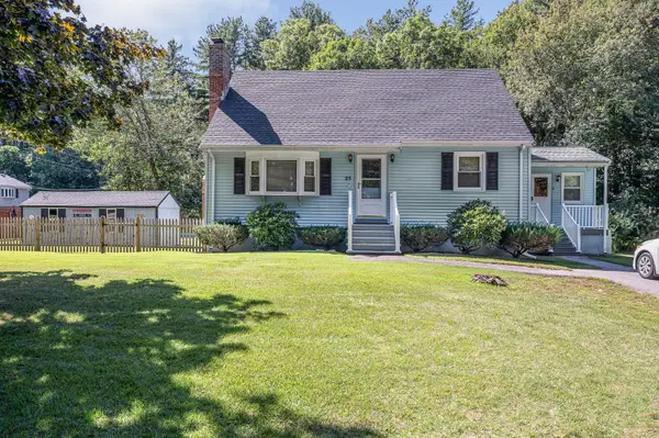 25 Naushon Rd, Billerica, MA 01821