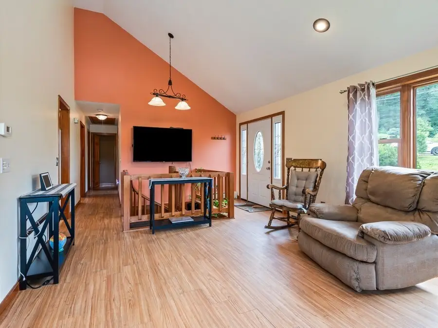 51 Old North Woodstock Rd, Southbridge, MA 01550 - #3