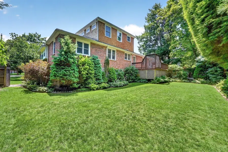 22 Nardell Rd, Newton Center, MA 02459 - #3