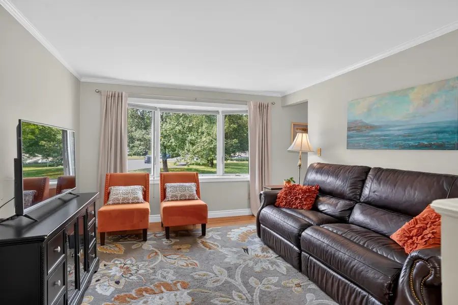 5 Carruth Dr, Northborough, MA 01532 - #3