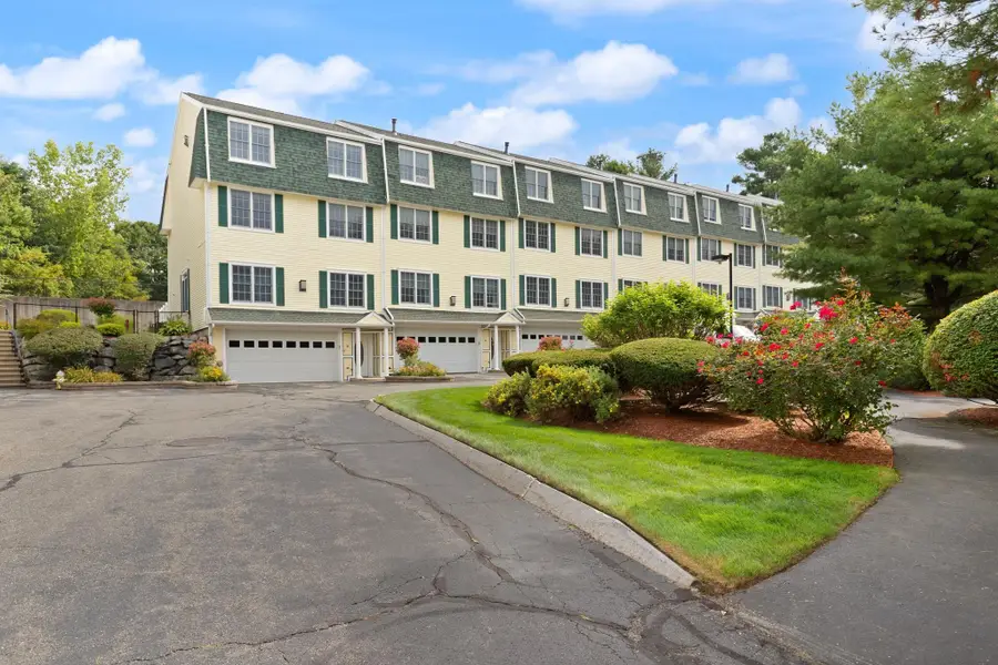 8 Dansreau Place #8, Middleton, MA 01949 - #2