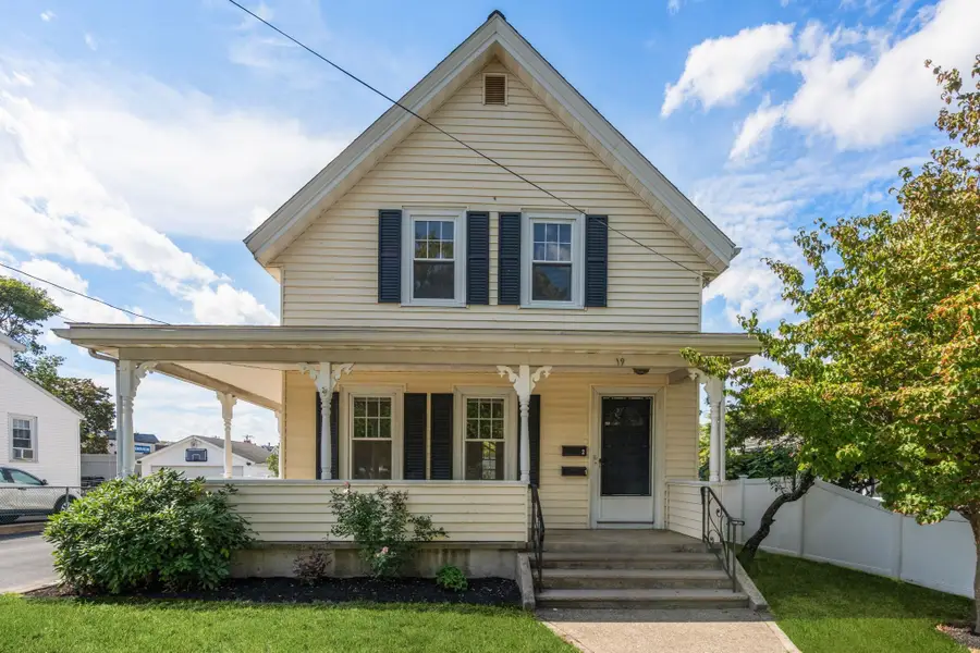 19 Penn St, Quincy, MA 02169 - #3