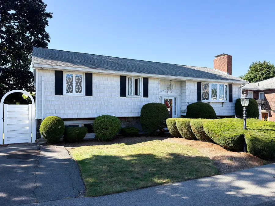 38 Amelia Pl, Revere, MA 02151 - #2