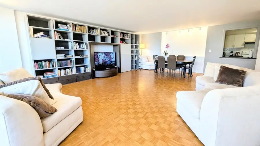 45 Longwood Ave #705, Brookline, MA 02446 - #3