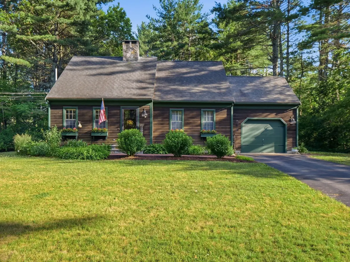 1294 Glebe St, Taunton, MA 02780 - #1