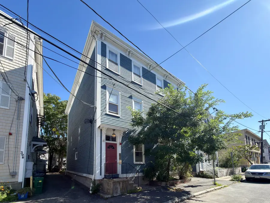 392 Norfolk St #2, Cambridge, MA 02139 - #2