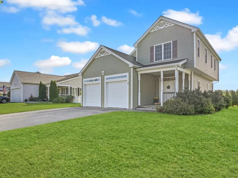 5 Candlelight Lane, Bellingham, MA 02019 - #2