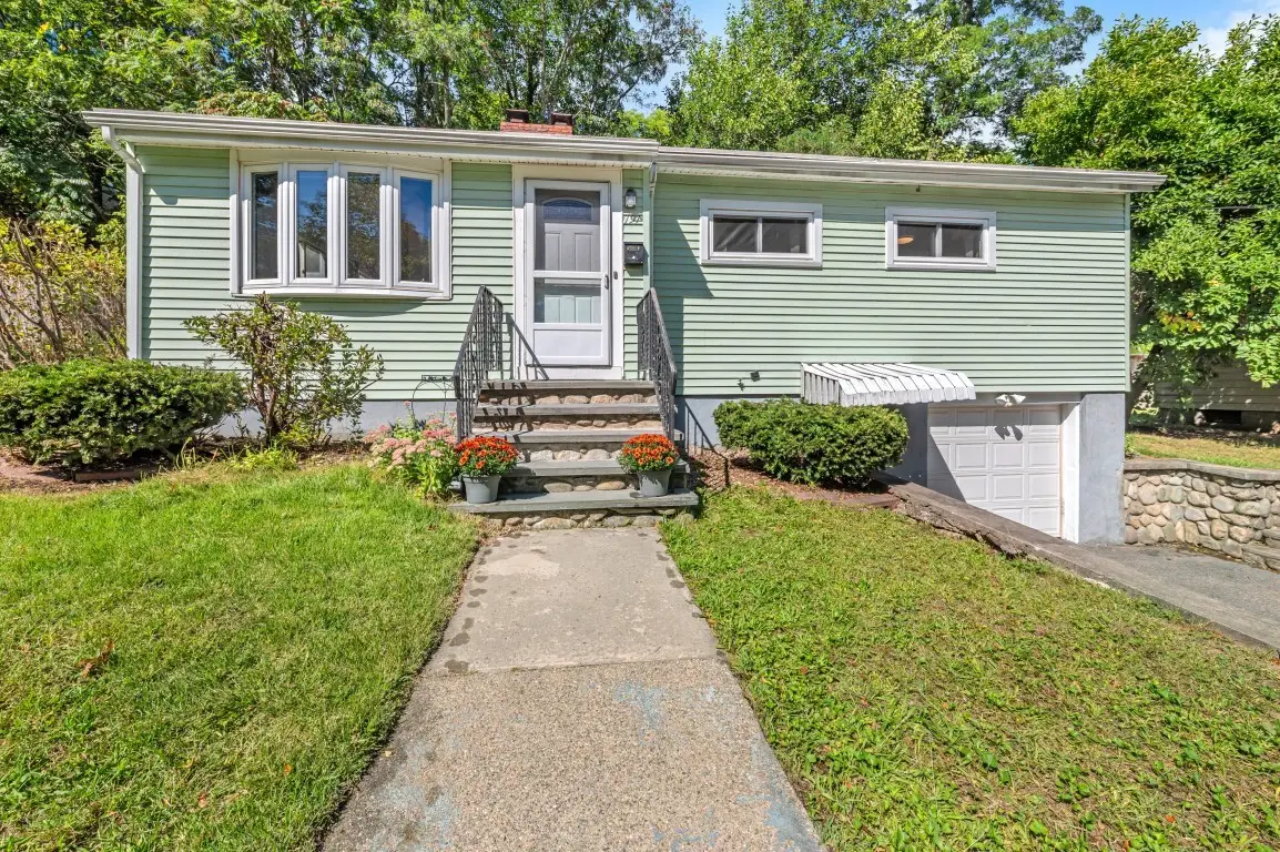 191 Kenrick St, Boston, MA 02135 - #1