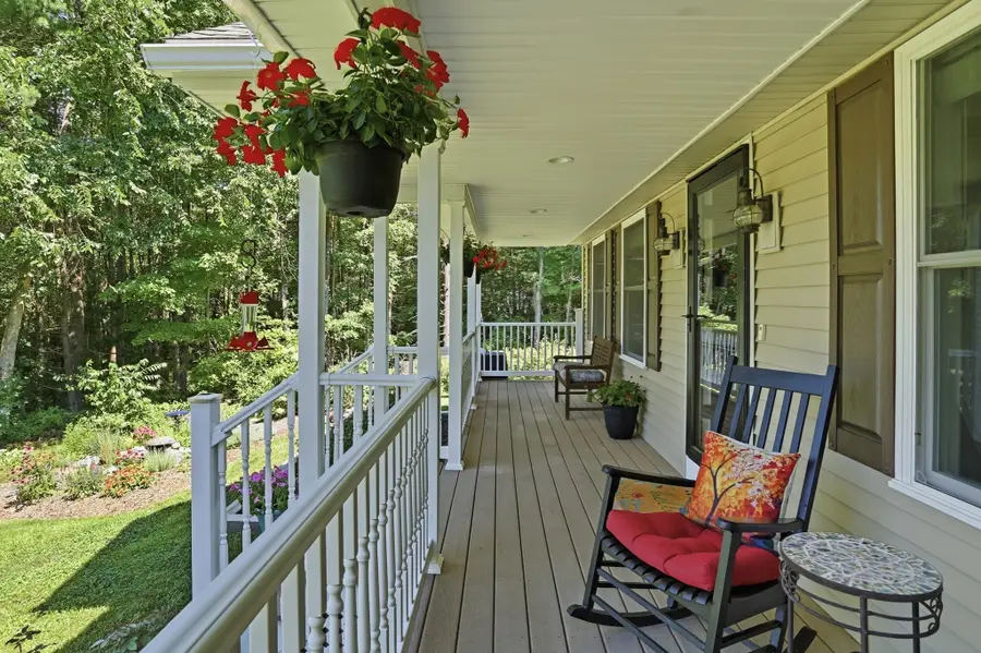 33 Wheeler Rd, Bolton, MA 01740 - #3