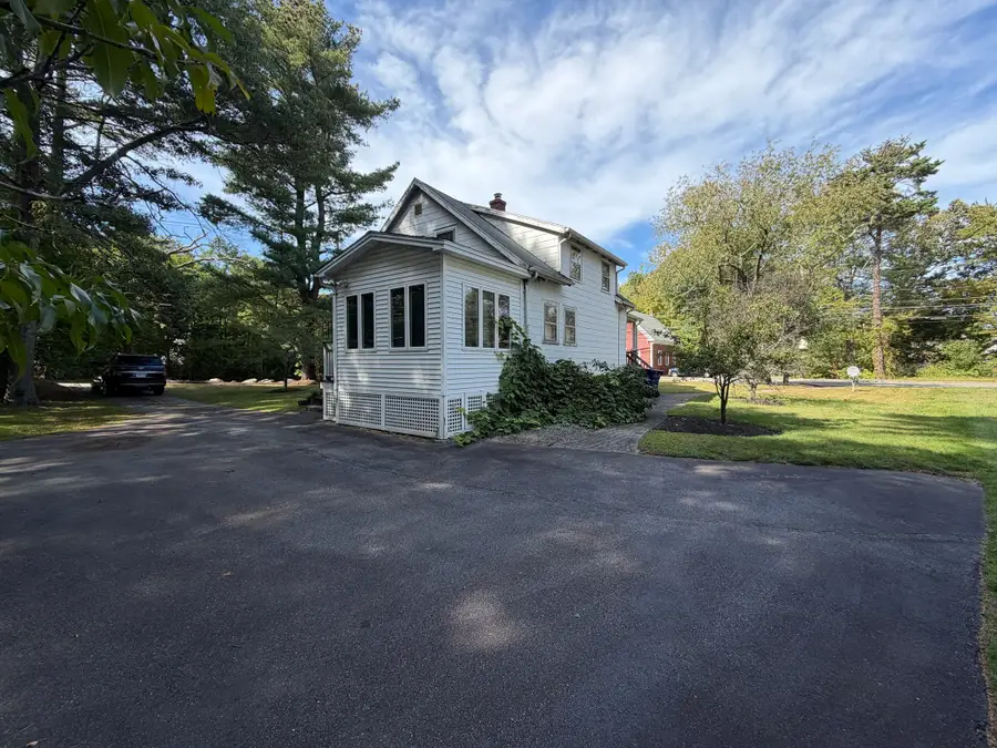 136 Shawsheen Ave, Wilmington, MA 01887 - #2