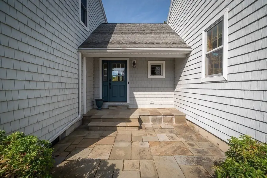 44 Warren St, Georgetown, MA 01833 - #3