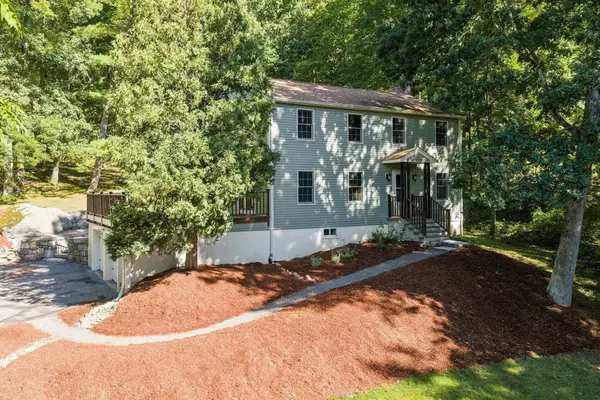 58 Gates Ln, Stow, MA 01775