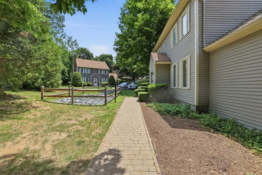 18 Copperwood Dr #18, Stoughton, MA 02072 - #2
