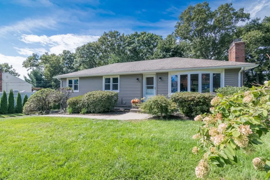 12 Linda Dr, Westfield, MA 01085 - #3