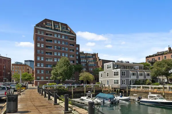 300 Commercial Street #512, Boston, MA 02109