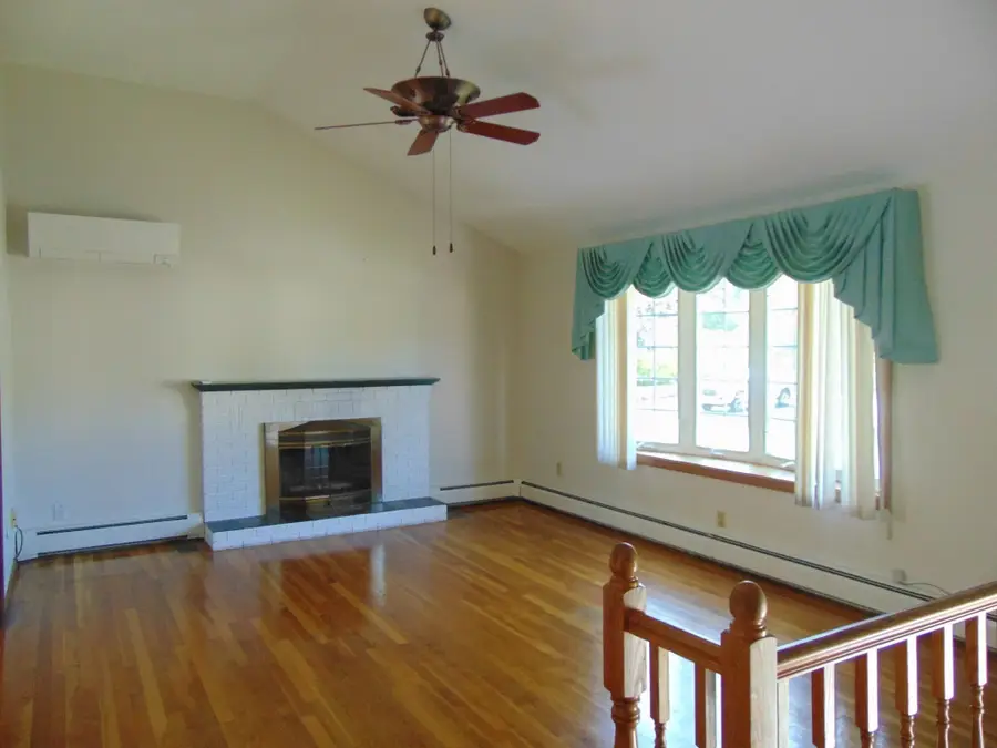 123 Eva Drive, Leominster, MA 01453 - #2