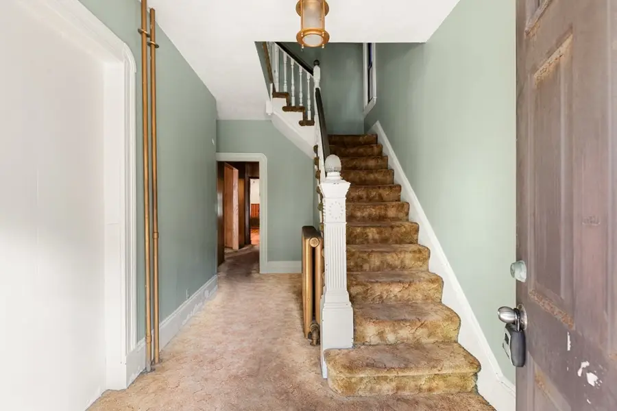 150 Falcon St, Boston, MA 02128 - #2