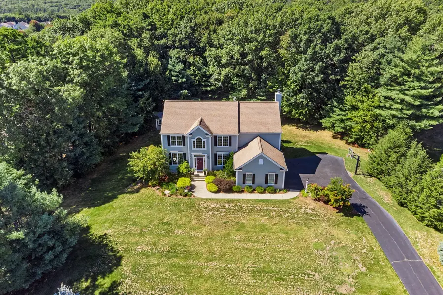 32 Howarth Dr, Upton, MA 01568 - #2