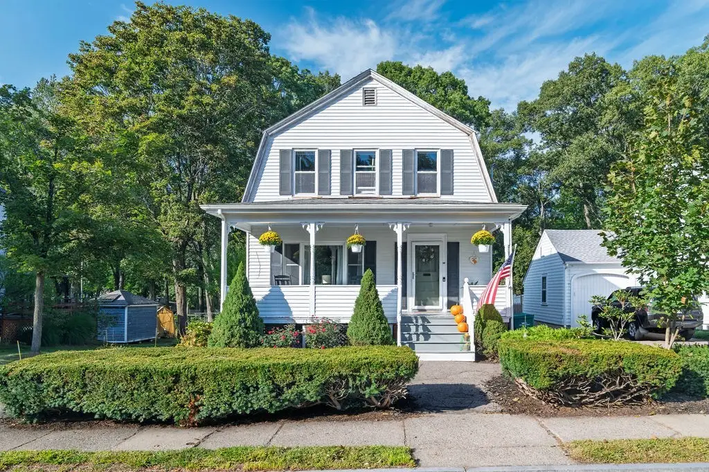 12 Claflin St, Attleboro, MA 02703 - #1